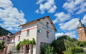 Logis Hotel & Restaurant Des Lacs